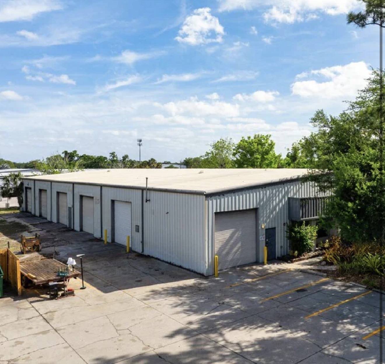 A multi bay commercial warehouse on Florida's Gulf Coast purchased by The Melman Group